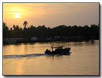 Fishing boat near Vypeen